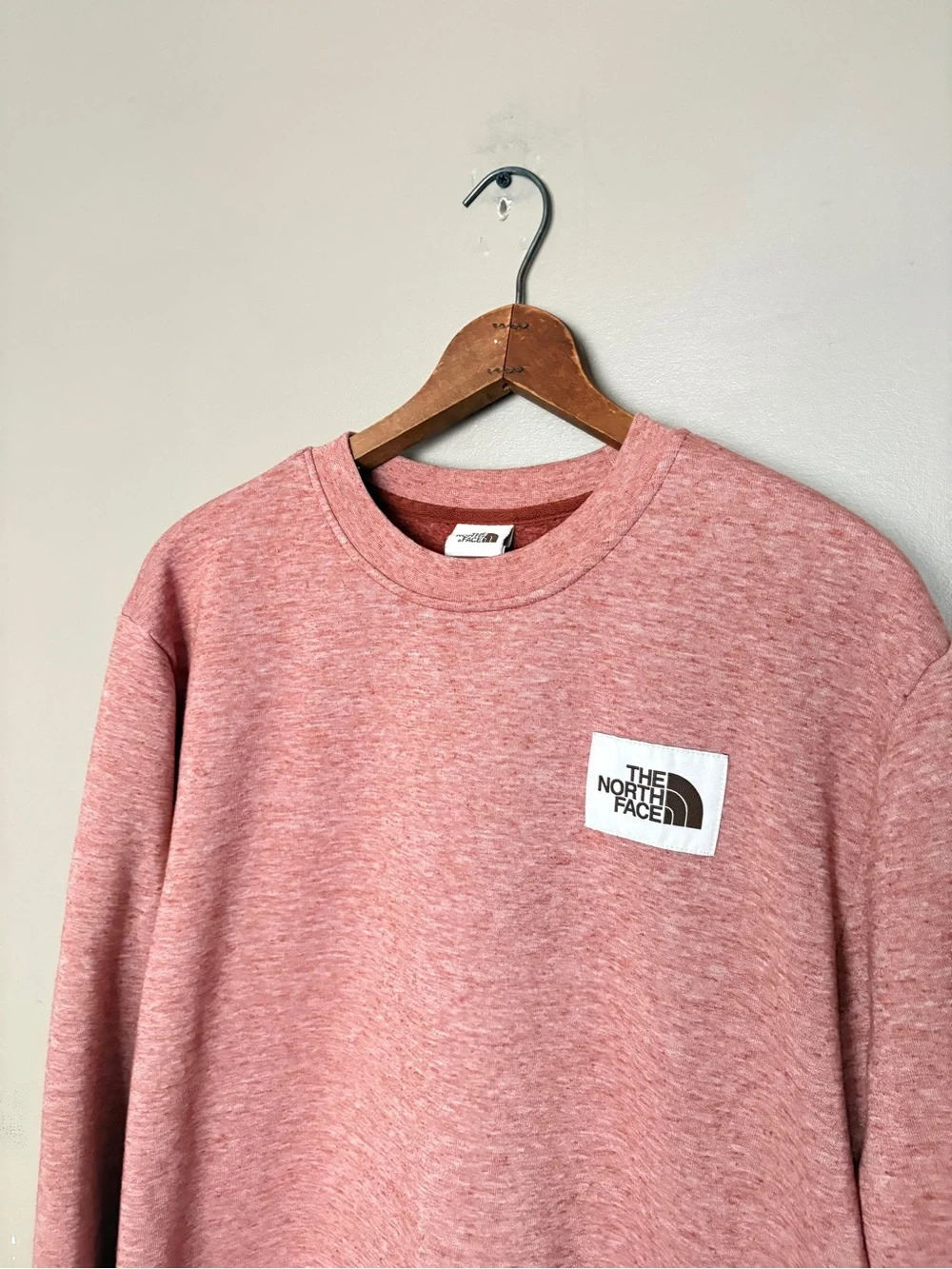 The North Face heritage crewneck sweatshirt logo heathered pink peach sz L EUC